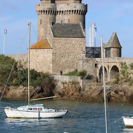 La Mariniere Restaurant Hotel 2*